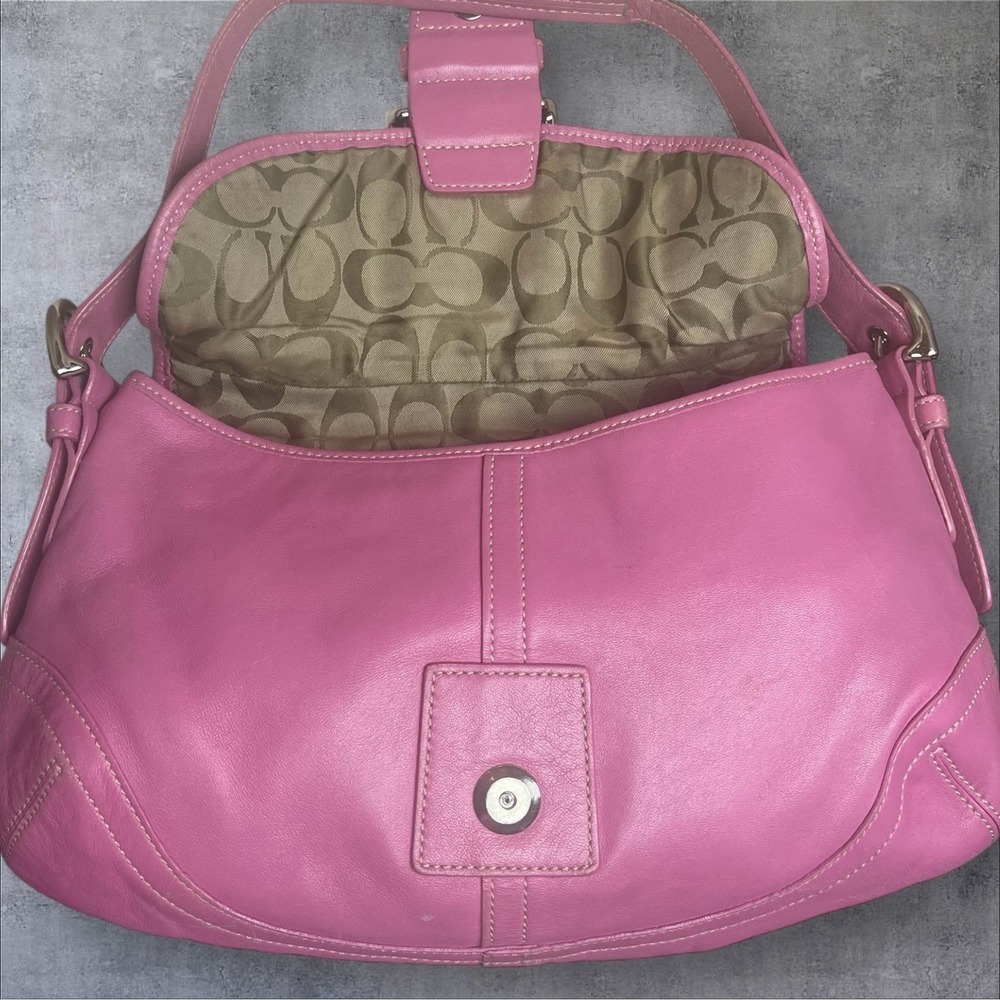 Coach Vintage Y2K Pink Leather Soho Shoulder Bag Purse 9248 Front Flap Barbie - Picture 10 of 15